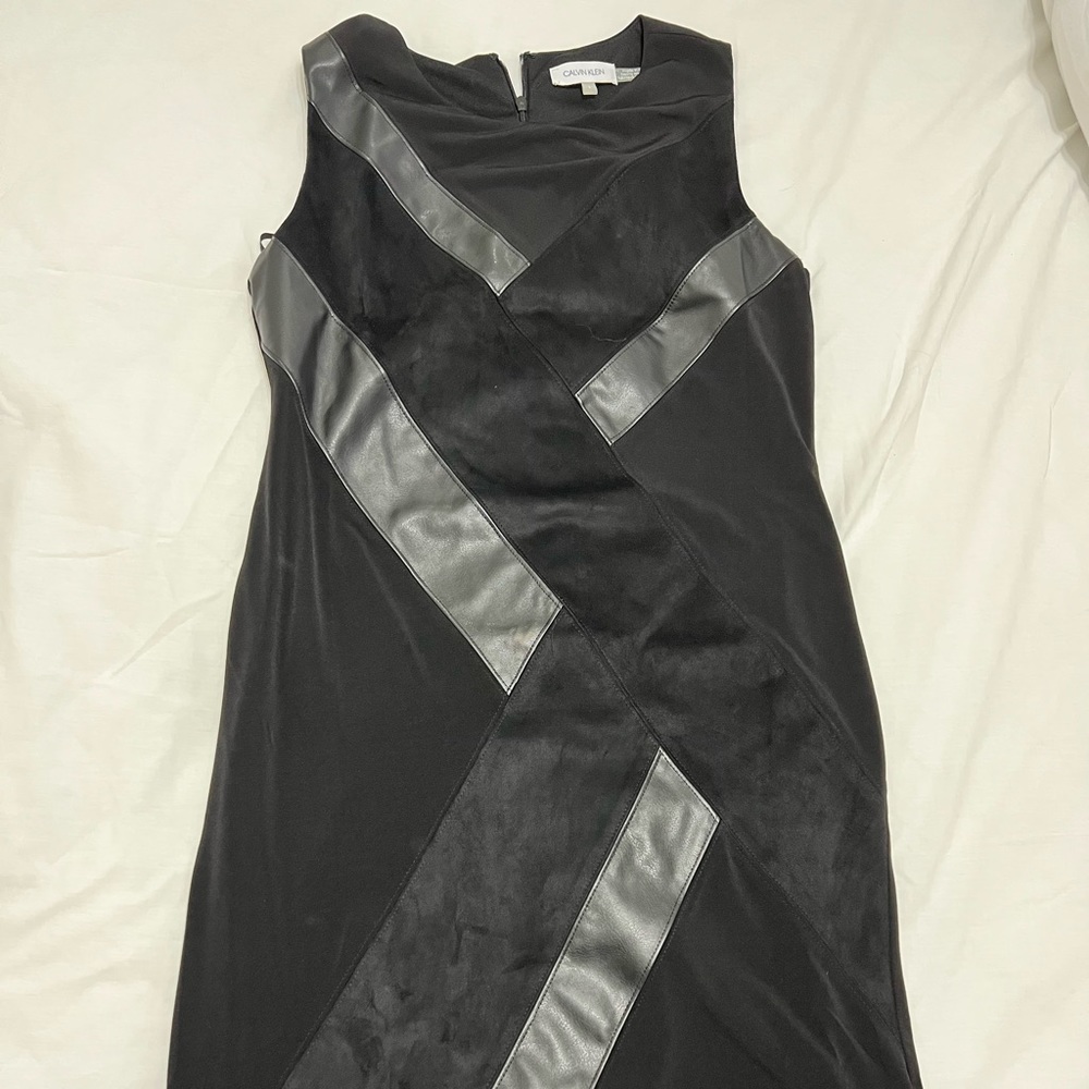 Black dress, worn once; size 4; Calvin klein